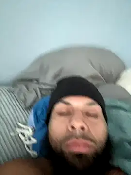 Lunablu13 online show from 4, 12, 2025