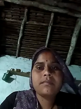 Snapshot of Sheema_tyagi chatting on 11, 11, 2025 Sheema tyagi online show from 11, 11, 2025