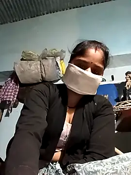 Snapshot of Sheema_tyagi chatting on 12, 11, 2025 Sheema tyagi online show from 12, 11, 2025