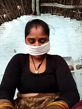 Snapshot of Sheema_tyagi chatting on 8, 11, 2025 Sheema tyagi online show from 8, 11, 2025