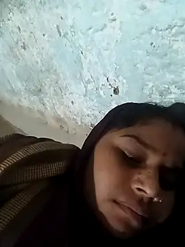 Snapshot of Sheema_tyagi chatting on 29, 10, 2025 Sheema tyagi online show from 29, 10, 2025