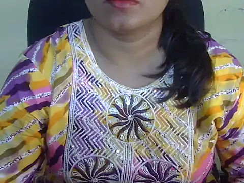 Aanya Hazel online show from 7, 10, 2025