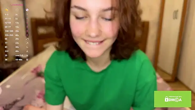 lady linaa online show from 3, 10, 2025