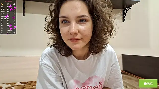 lady linaa online show from 12, 9, 2025