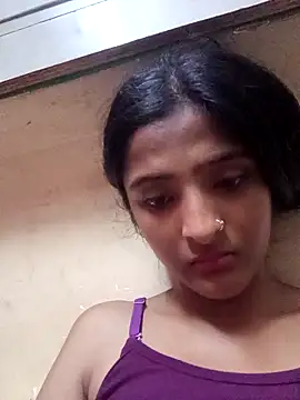 Snapshot of romantic_couple1 chatting on 12, 9, 2025 romantic couple1 online show from 12, 9, 2025