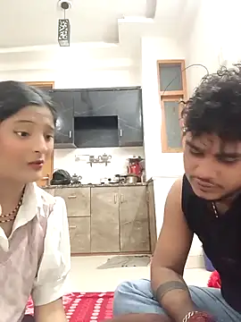 romantic couple1 online show from 11, 2, 2026