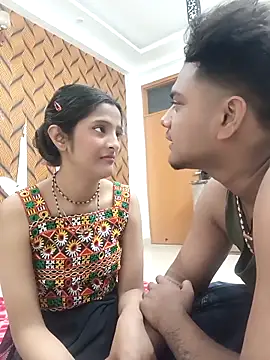 romantic couple1 online show from 17, 2, 2026