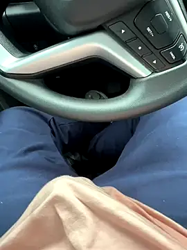 camboys poyraz online show from 7, 10, 2025