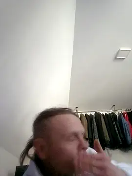 Snapshot of Kuba_Gd chatting on 28, 4, 2026 Kuba Gd online show from 28, 4, 2026
