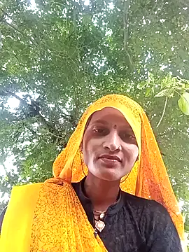 Riya Raj90 online show from 19, 9, 2025