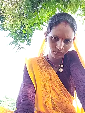 Riya Raj90 online show from 17, 9, 2025