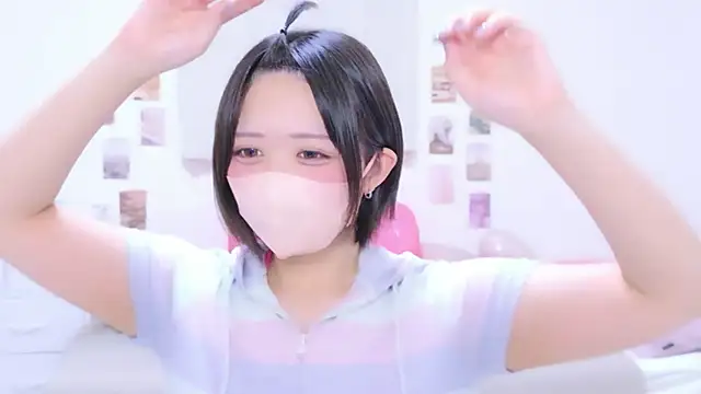 Hinata Sun online show from 2, 4, 2026