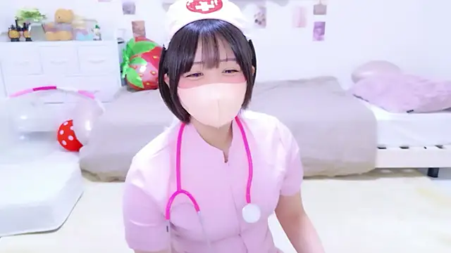 Hinata Sun online show from 10, 5, 2026