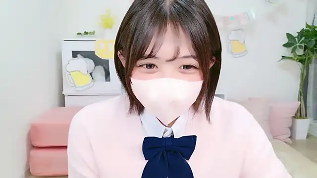 Hinata Sun online show from 23, 9, 2025