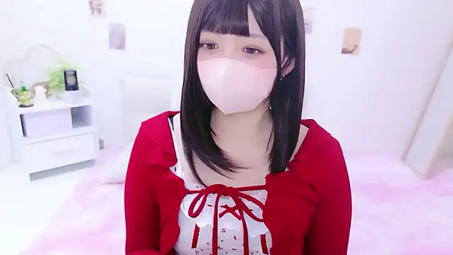 Hinata Sun online show from 13, 3, 2026