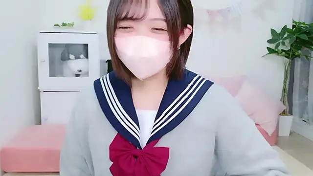 Hinata Sun online show from 2, 10, 2025