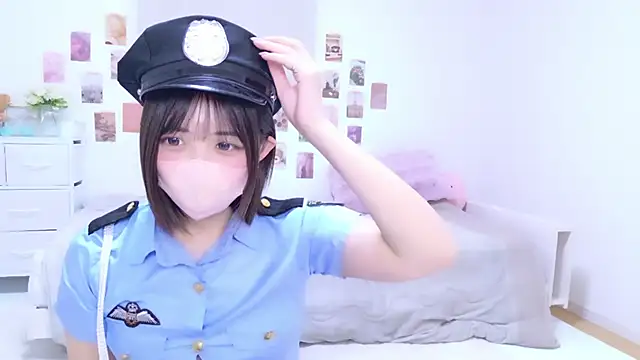 Hinata Sun online show from 14, 11, 2025