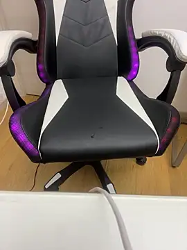 bananasex204 online show from 5, 2, 2026