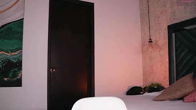 Sofi Moreno online show from 20, 5, 2026