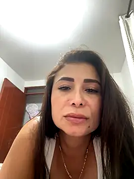 Snapshot of mia_mancinii chatting on 20, 10, 2025 mia mancinii online show from 20, 10, 2025