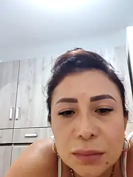 mia mancinii online show from 14, 4, 2026