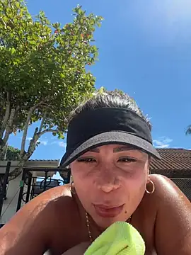 Snapshot of mia_mancinii chatting on 2, 7, 2026 mia mancinii online show from 2, 7, 2026