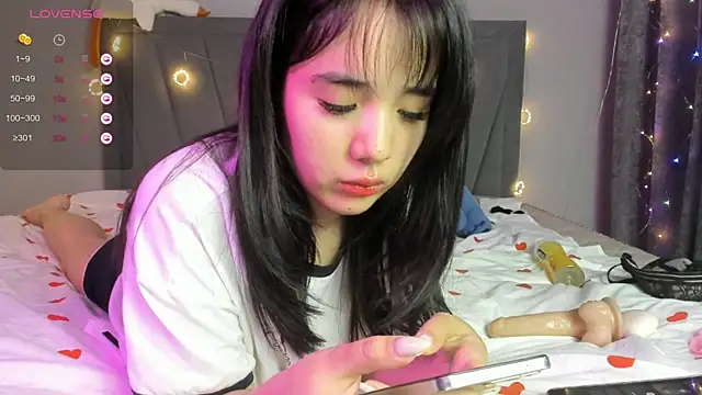 qimiiqo online show from 2, 4, 2026