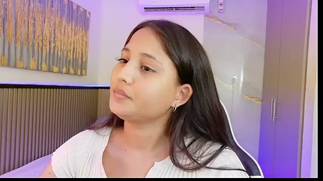 Laly Cherry  online show from 14, 12, 2025