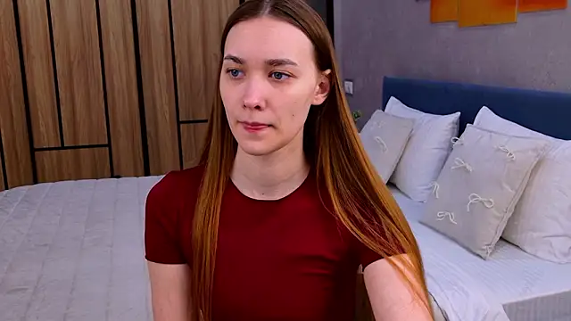 AmadaReine online show from 25, 3, 2026