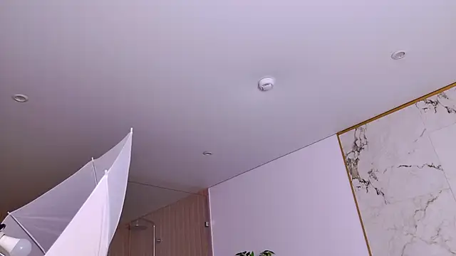 AmadaReine online show from 23, 10, 2025