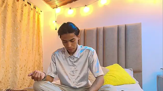 camilo nom online show from 4, 10, 2025