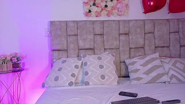 Snapshot of Kitty_Rose__ chatting on 29, 9, 2025 Kitty Rose online show from 29, 9, 2025