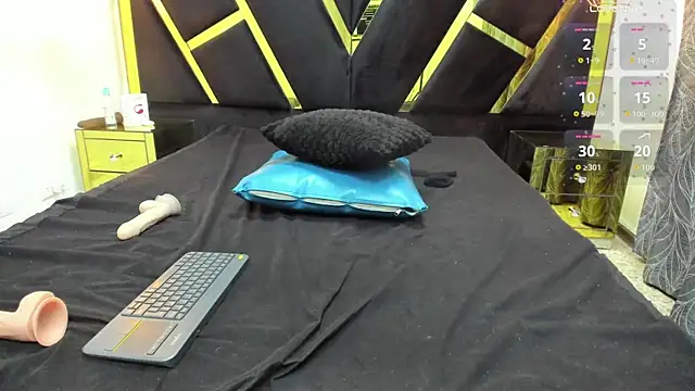 Snapshot of agatha_fit chatting on 15, 7, 2026 agatha fit online show from 15, 7, 2026
