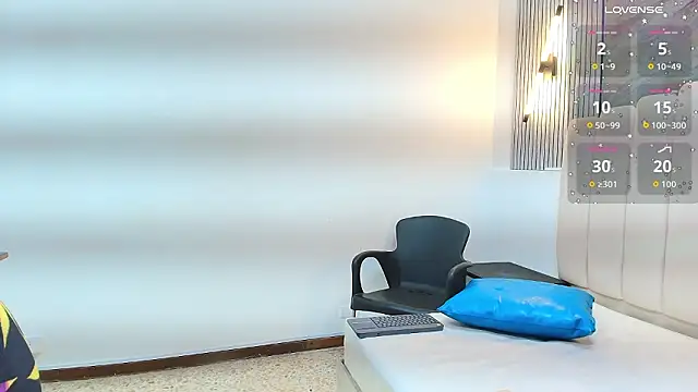 agatha fit online show from 4, 2, 2026