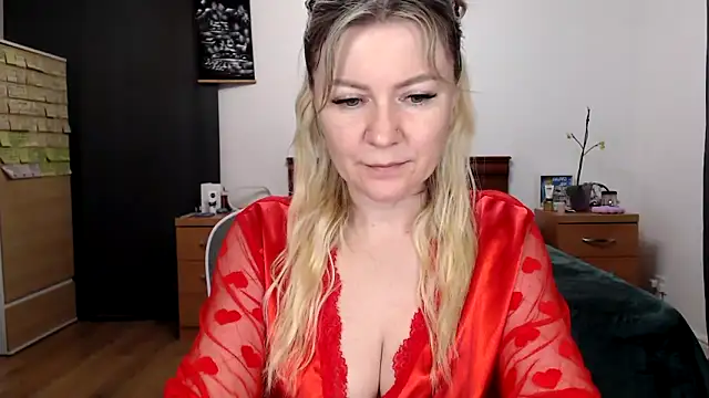 ParadiseAlina online show from 3, 4, 2026