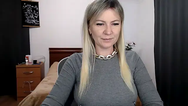 Snapshot of ParadiseAlina chatting on 6, 6, 2026 ParadiseAlina online show from 6, 6, 2026