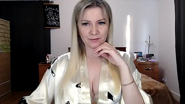 Snapshot of ParadiseAlina chatting on 29, 4, 2026 ParadiseAlina online show from 29, 4, 2026