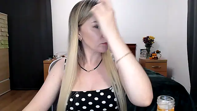 ParadiseAlina online show from 23, 10, 2025