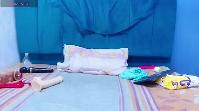 andrealopezcm101 online show from 13, 4, 2026