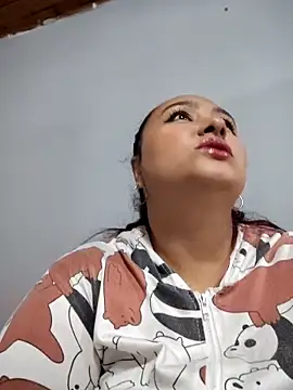 Snapshot of Freyacooper chatting on 21, 9, 2025 Freyacooper online show from 21, 9, 2025