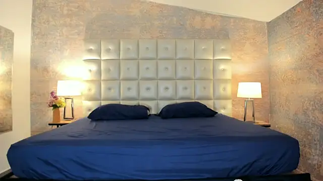 SheyLopez online show from 25, 2, 2026