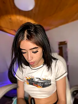 Emma pink10 online show from 14, 9, 2025