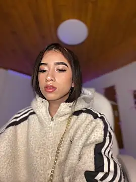 Emma pink10 online show from 25, 9, 2025
