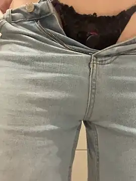 Cumonmme online show from 7, 2, 2026