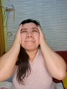 hotlyn45 online show from 6, 3, 2026