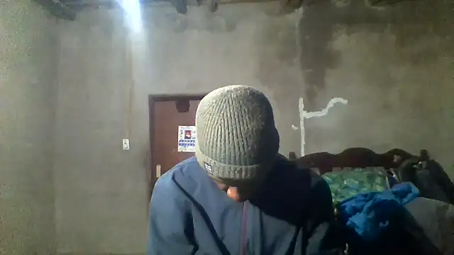 Snapshot of longdickson12345 chatting on 22, 6, 2026 longdickson12345 online show from 22, 6, 2026