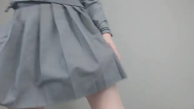 Sakura sweety online show from 4, 11, 2025