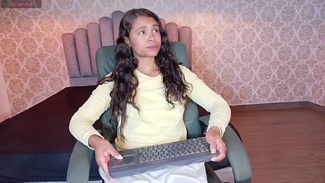 Kristall 06 online show from 22, 10, 2025