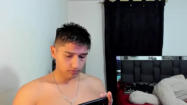 Snapshot of mateo-Esposito chatting on 28, 4, 2026 mateo-Esposito online show from 28, 4, 2026