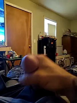 Snapshot of Wolfyking95 chatting on 28, 9, 2025 Wolfyking95 online show from 28, 9, 2025